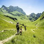For 4 People In Apartamento Châtel