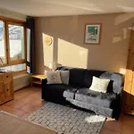 Apartamento For 4 People In *